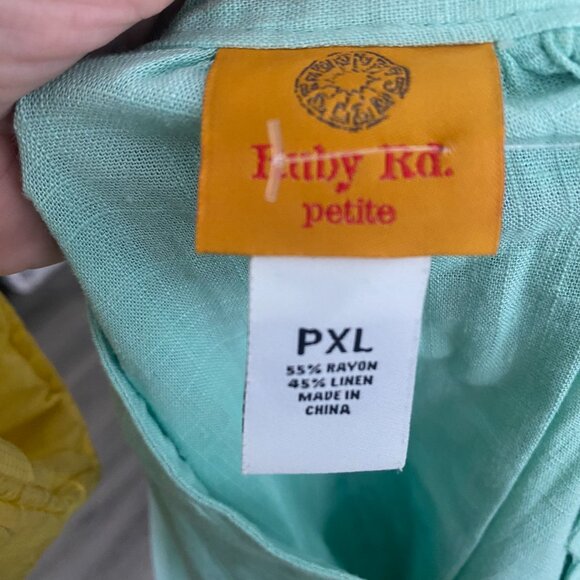 Soft Green Linen Blend Blouse PXL - Picture 13 of 13